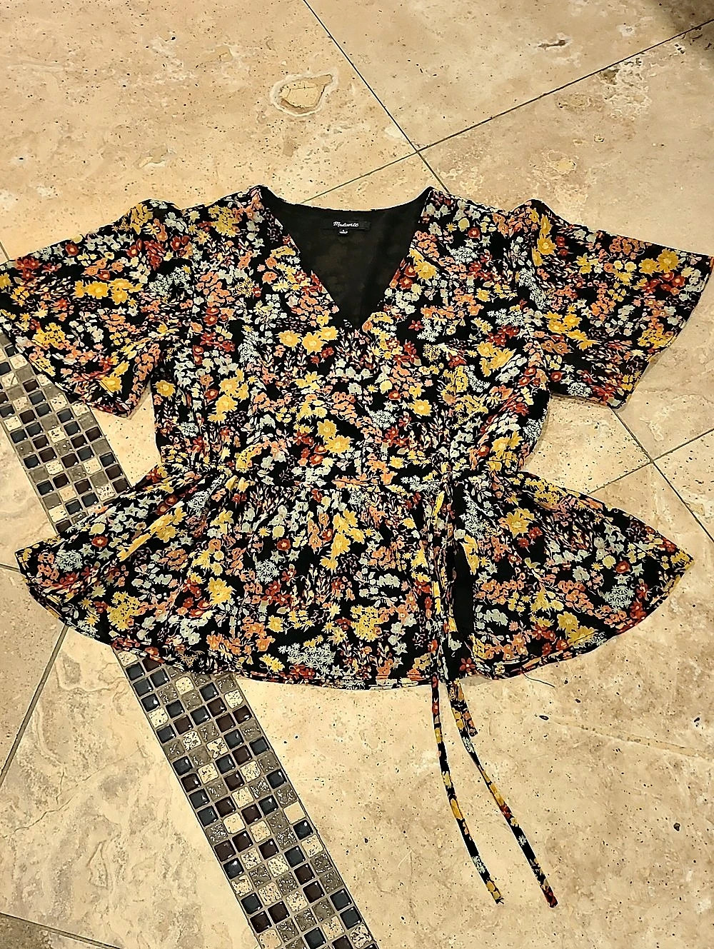 Madewell  Floral Peplum Blouse in Black & Orange Size Small - Picture 3 of 9